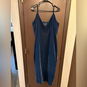 Old Navy NWT Blue Velvet Midi Dress XL
